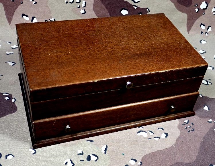 Jewelry Box & Costume Jewelry (Miscjwln00) For Sale at