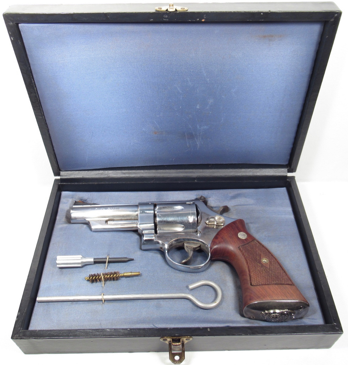Smith & Wesson Model 29 4 Screw Nickel 4 Barrel .44 Mag. For Sale at ...