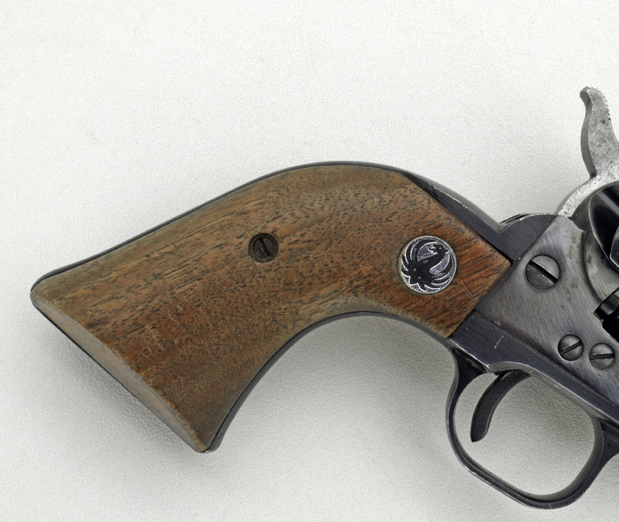 RUGER MODEL - SINGLE SIX SINGLE ACTION REVOLVER THREE SCREW - Picture 6