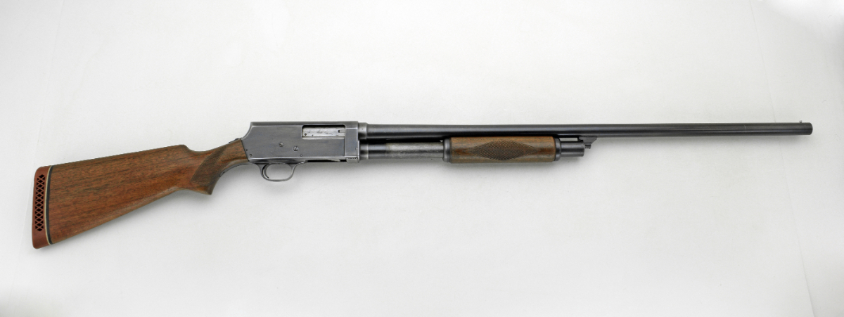 Western Cartridge Company MODEL 30 PUMP ACTION SHOTGUN 12 GAUGE 2-3/4