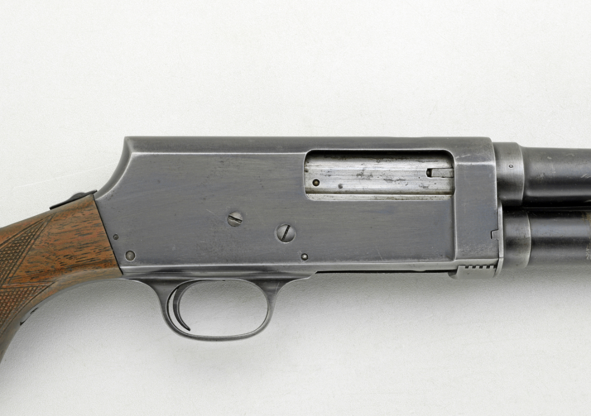 Western Cartridge Company MODEL 30 PUMP ACTION SHOTGUN 12 GAUGE 2-3/4