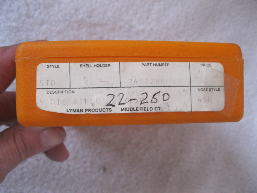 LYMAN TWO DIE SET 22250 RIFLE FULL LENGTH SIZING DIE AND BULLET