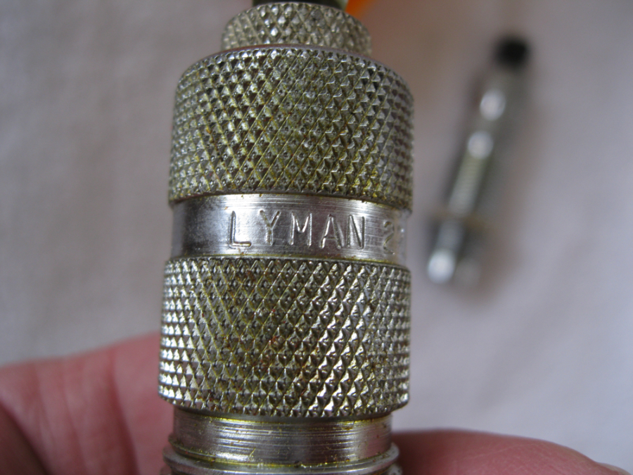 LYMAN TWO DIE SET 22250 RIFLE FULL LENGTH SIZING DIE AND BULLET