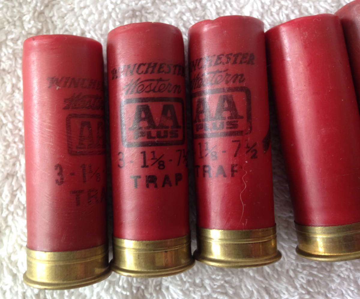 Winchester-Western 12 Gauge Aa Plus Trap 3- 1 1/8 -7 1/2 Shotgun Shells ...