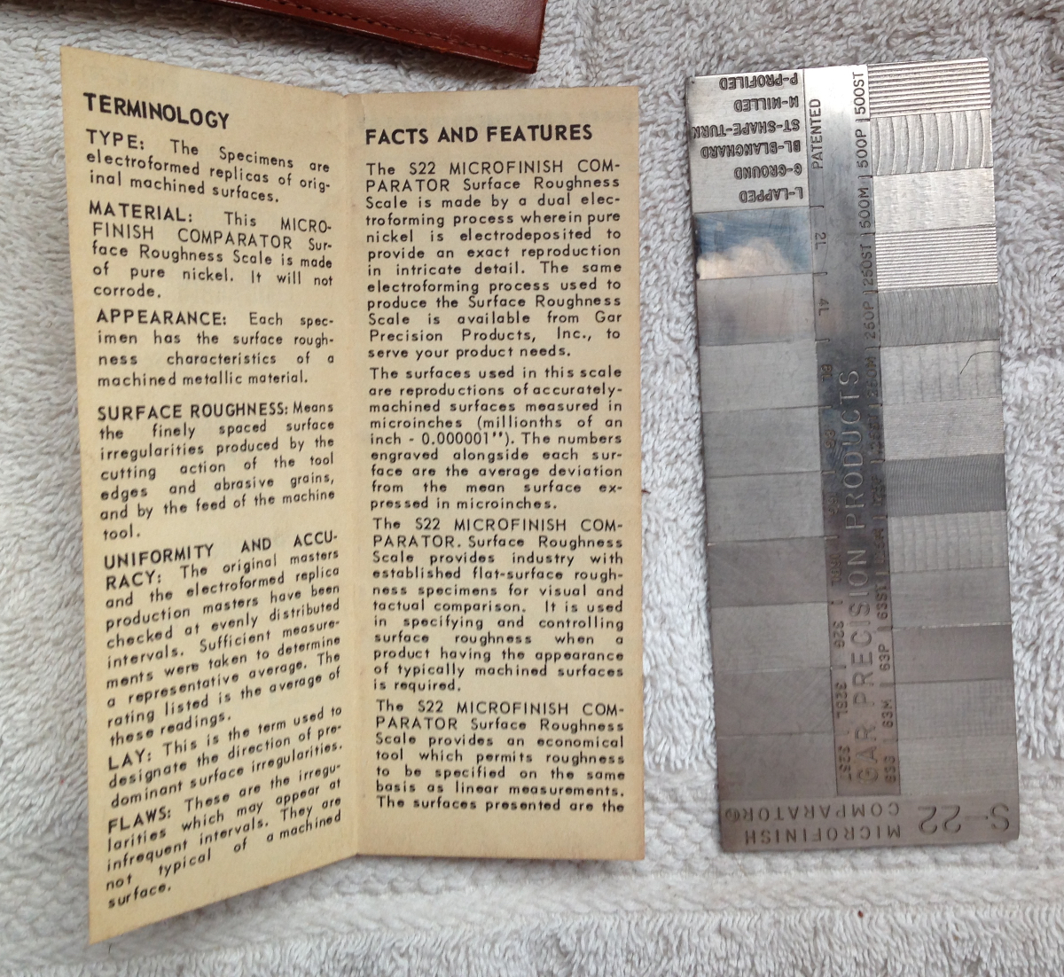 Para Ordnance S22 MICROFINISH COMPARATOR SURFACE ROUGHNESS SCALE