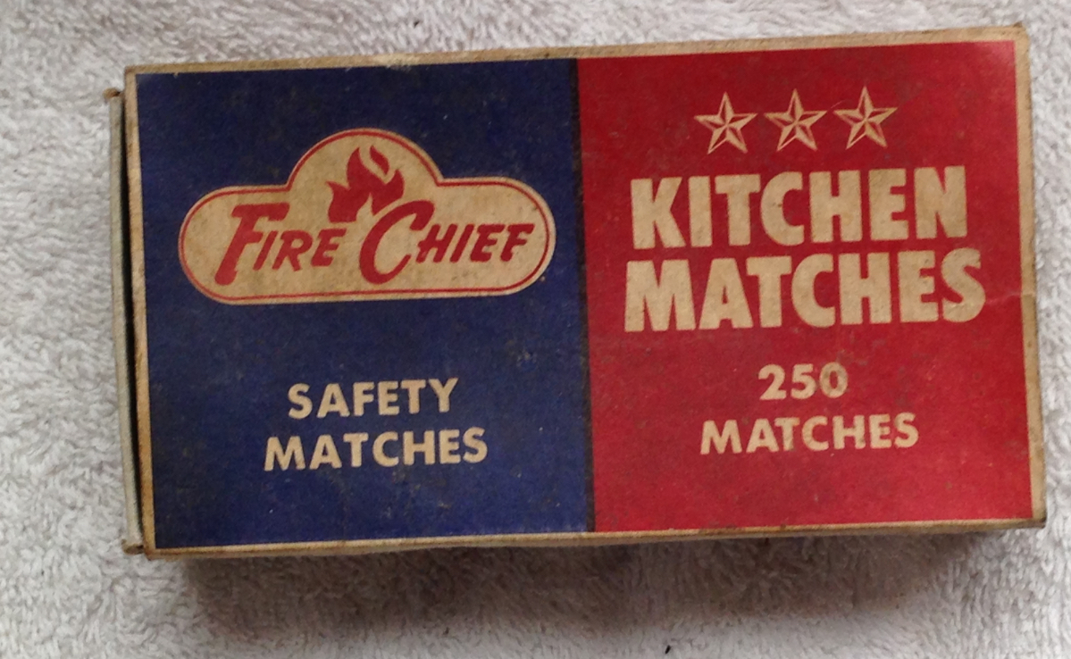 FIRE CHIEF KITCHEN SAFETY WOODEN MATCHES VINTAGE 71 count PINK H EADS