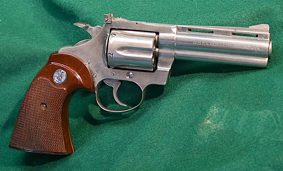 COLT - DIAMONDBACK = NICKEL = FOUR (4) INCH = FACTORY STOCKS = EXCELLENT CONDITION - Picture 3