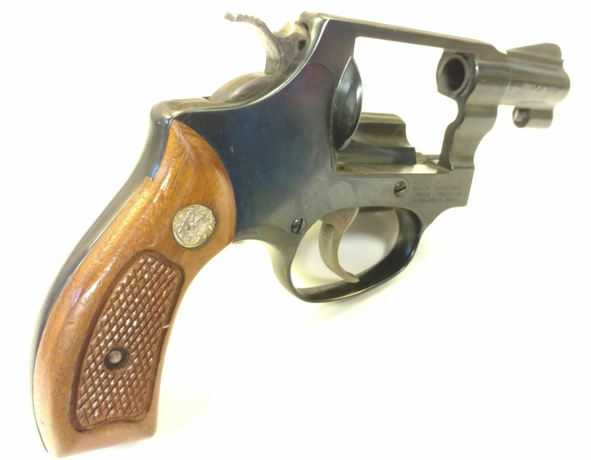 Smith & Wesson Model 36 Chiefs Special, Excellent Shape, Accurate