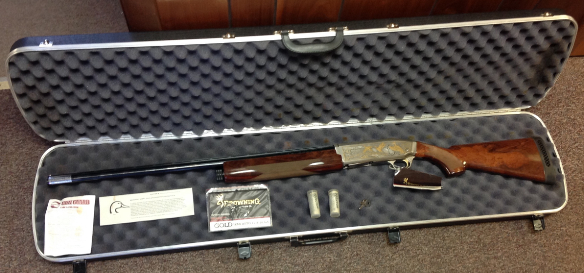 Browning 60th ANNIVERSARY DUCKS UNLIMITED GOLD SHOTGUN, UNFIRED WITH