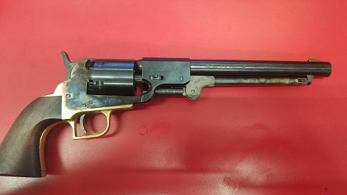 Flli Pietta 44 Cal Black Powder Revolver Made In Italy 44 Caliber Ball For Sale At Gunauction 4569