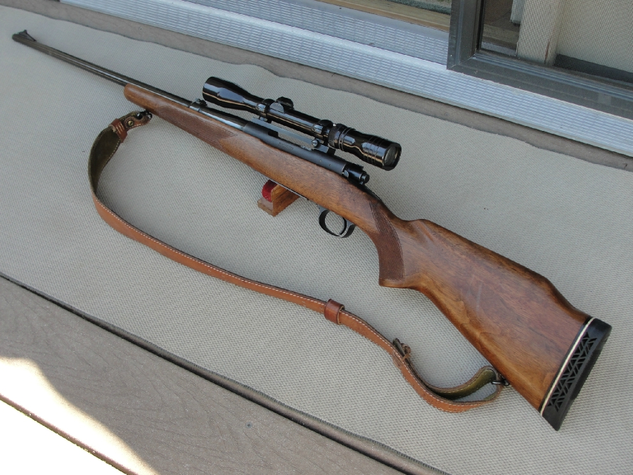 Winchester  (Pre 64) - MODEL 70 PRE 64 300 H&H MAGNUM W/REDFIELD 3 X 9 - Picture 1