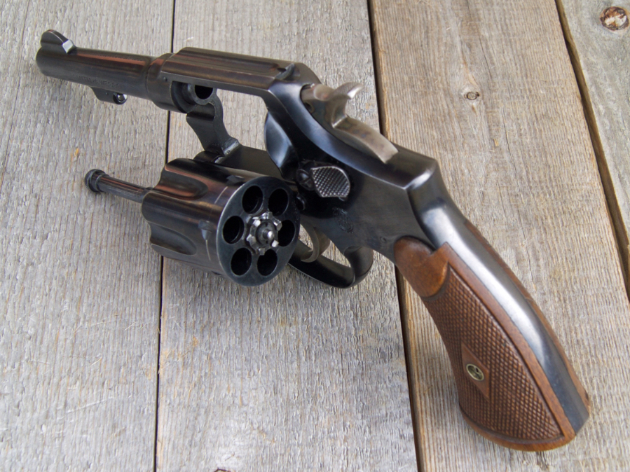 Smith & Wesson - Model 1905 4th Change DA Revolver - Picture 3