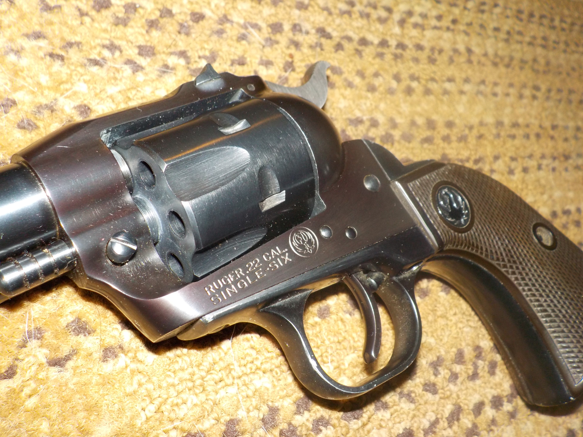  RUGER SINGLE SIX ROUND LOADING GATE SERIAL NUMBER 84455 EXCELLENT