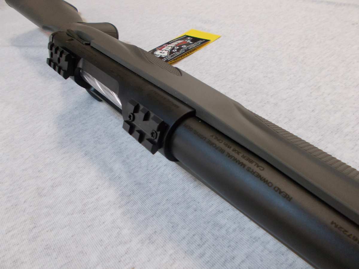 Pictures Franchi Momentum Grey w/ black barrel, muzzle, and scope