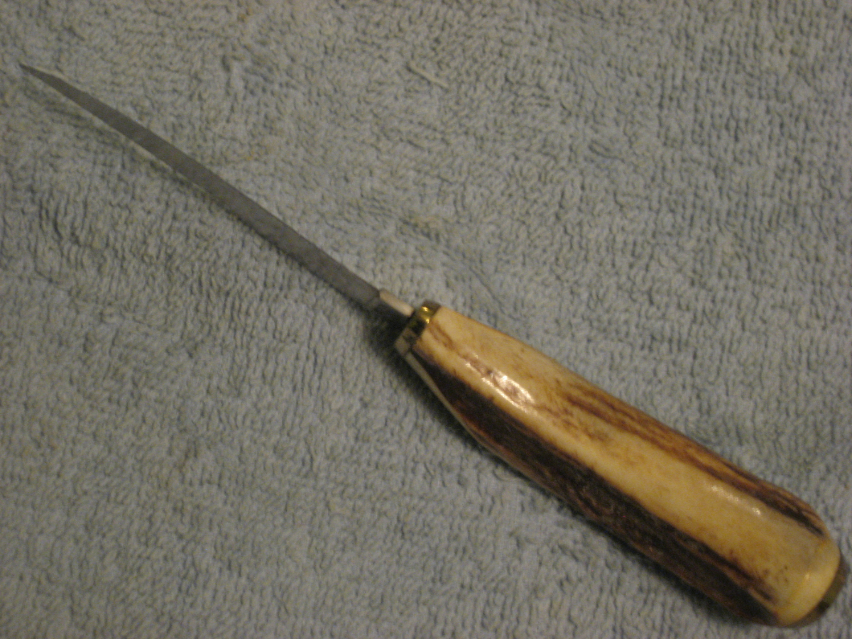 Case " " Small Game Knife (1984) Model 5233 1/4 Ssp Pheasant Etched