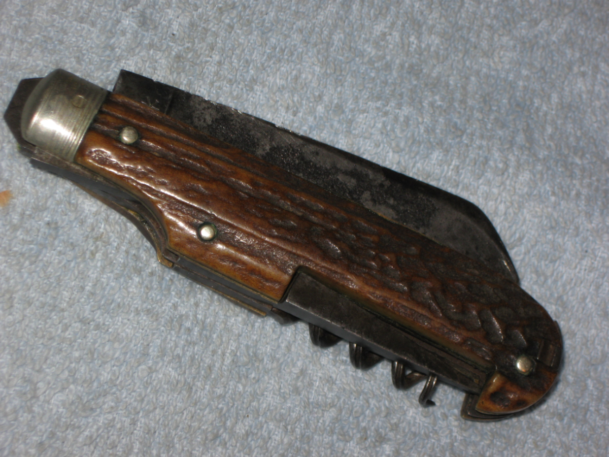 CIVIL WAR POCKET KNIFE WITH HORN HANDLES (STAR & MALTESE CROSS