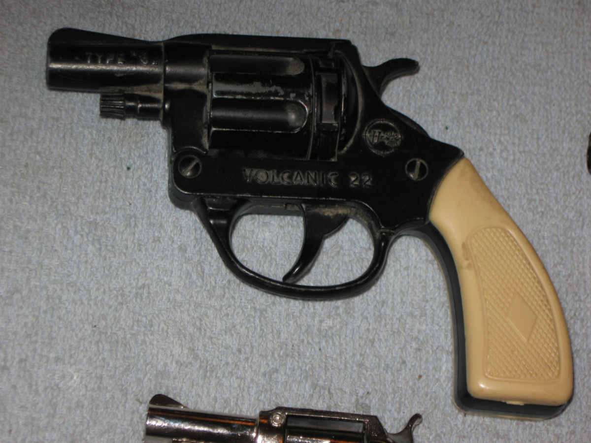 Volcanic, Eig, Etc. Vintage Starter Pistols () (All For One Price) No F