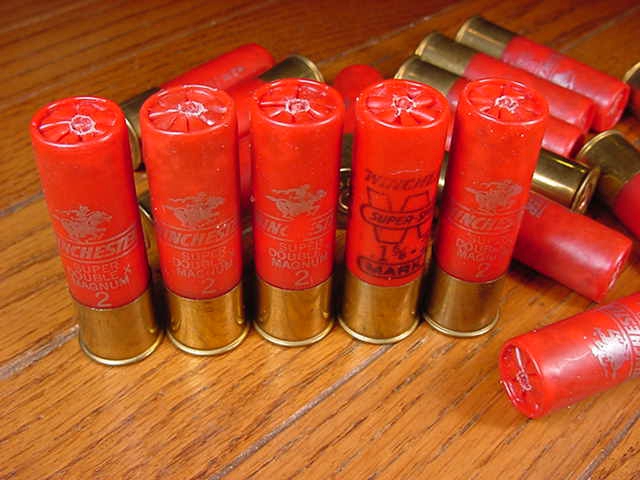 17 Rounds Of Mixed Winchester 12 Gauge 3 Inch Magnum Number 2 Shot 12 ...