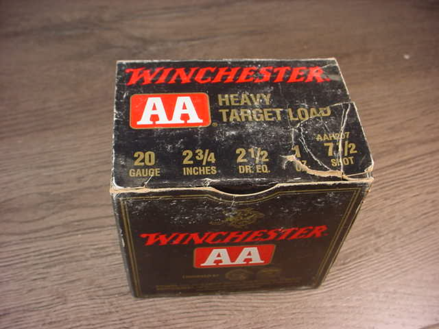 partial-box-of-winchester-aa-heavy-target-load-20-gauge-number-7-1-2-shot