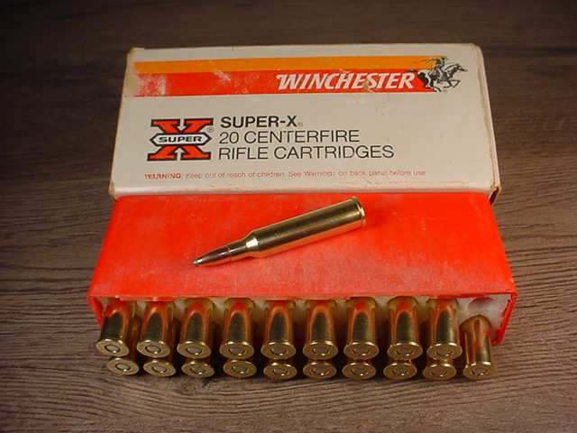 Box of Winchester Super-X .225 Win. Semi-Jacketed Pointed Soft Point ...