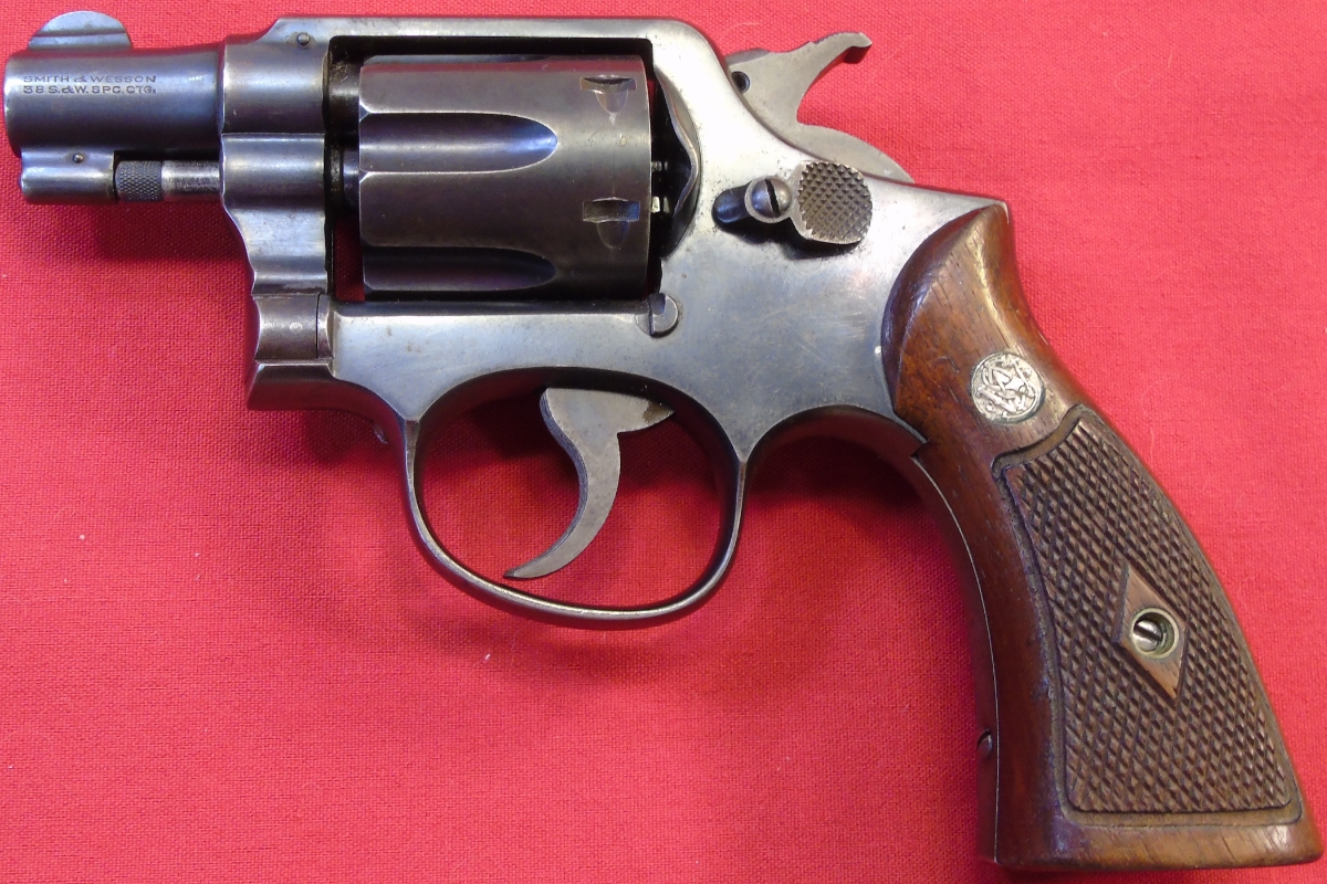 Smith & Wesson - Military & Police Pre-Model 10 Double Action revolver w/ 2