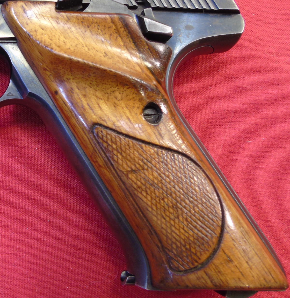 Colt Woodsman Semi Auto Pistol. .22 LR - Picture 6