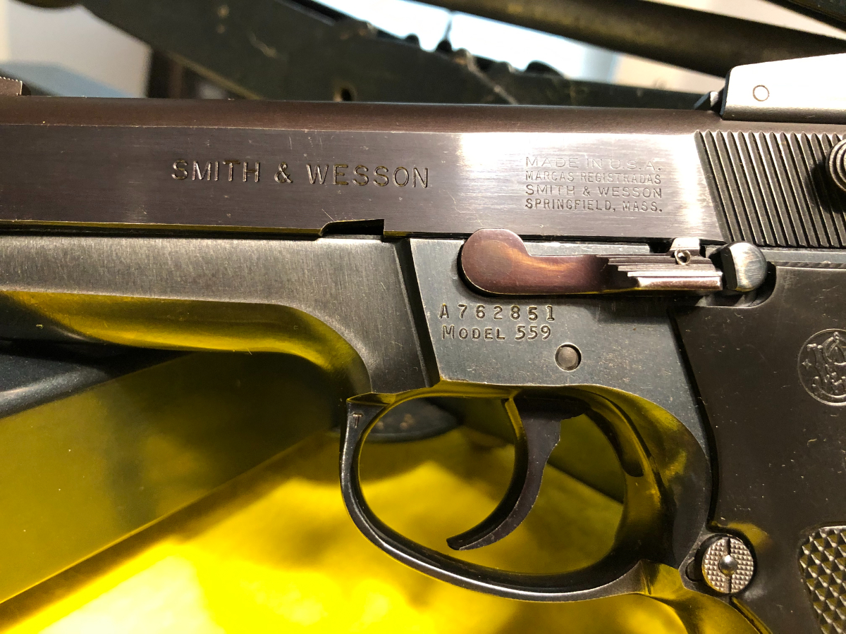 Smith & Wesson S&W Pistol. 9mm semi auto 9mm Luger - Picture 4