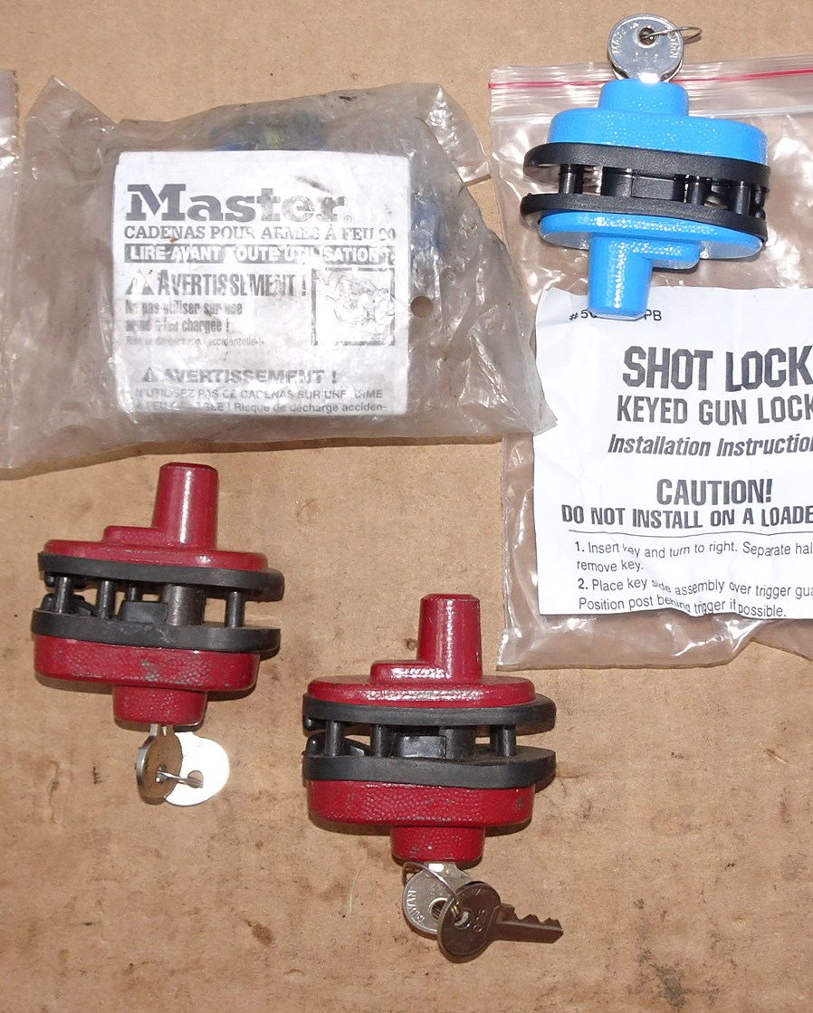 TRIGGER LOCKS, NEW, NEVER USED, WITH KEYS, FOUR (4) 17227452