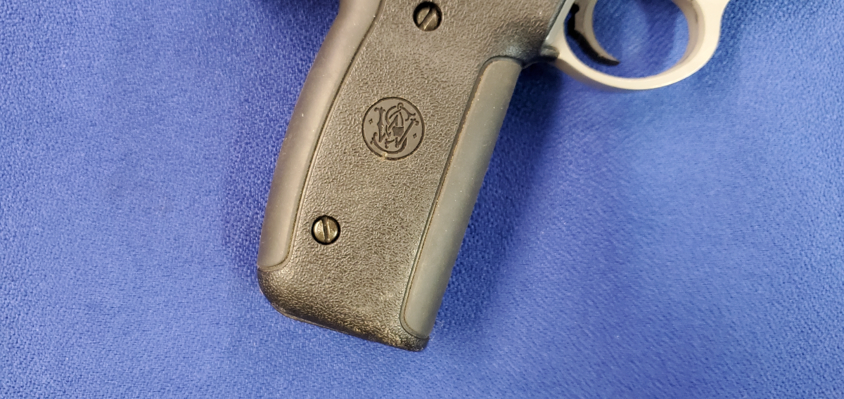 Smith & Wesson 22S .22LR SEMI-AUTO PISTOL .22 LR - Picture 6
