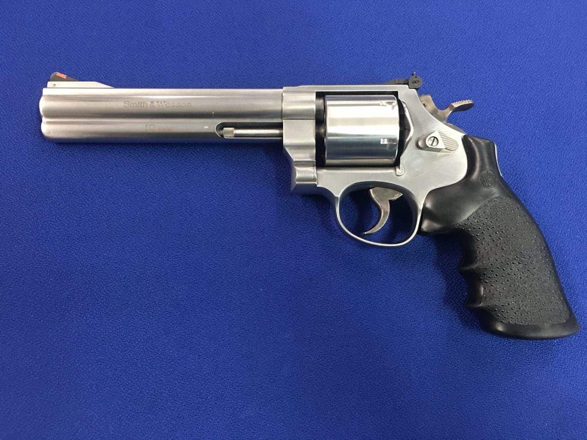 Smith & Wesson MODEL 610-1 CLASSIC, COMES W/ FACTORY BOX, PAPERS ...