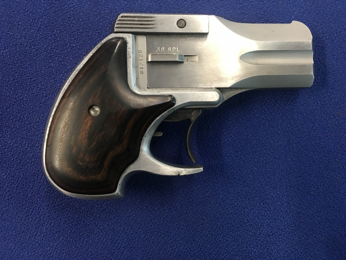 American Derringer DA38, CHAMBERED IN .38 Special 17312790 - GunAuction.com