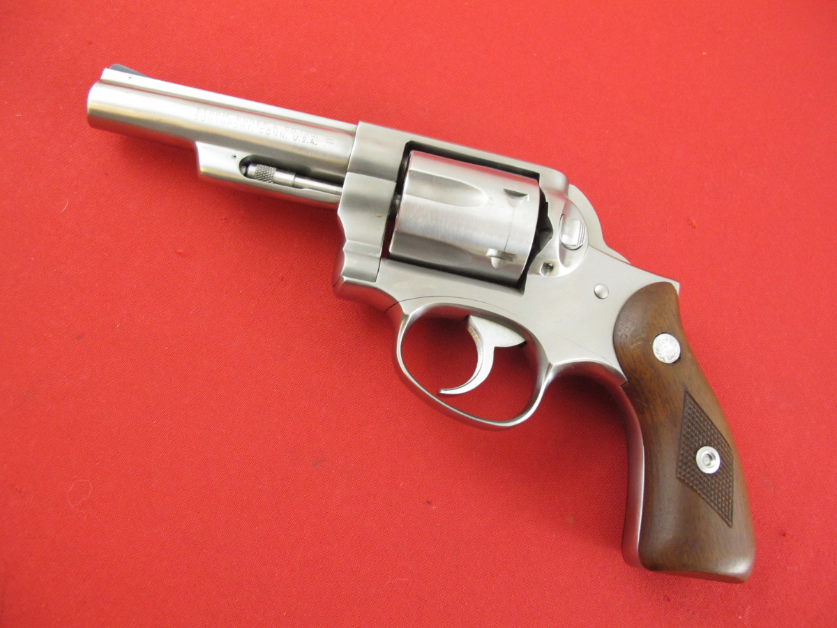 Ruger Speed Six 38sp, 4in Stainless, Wood Grips, Mfg 1975, No Reserve .38 Special For Sale at