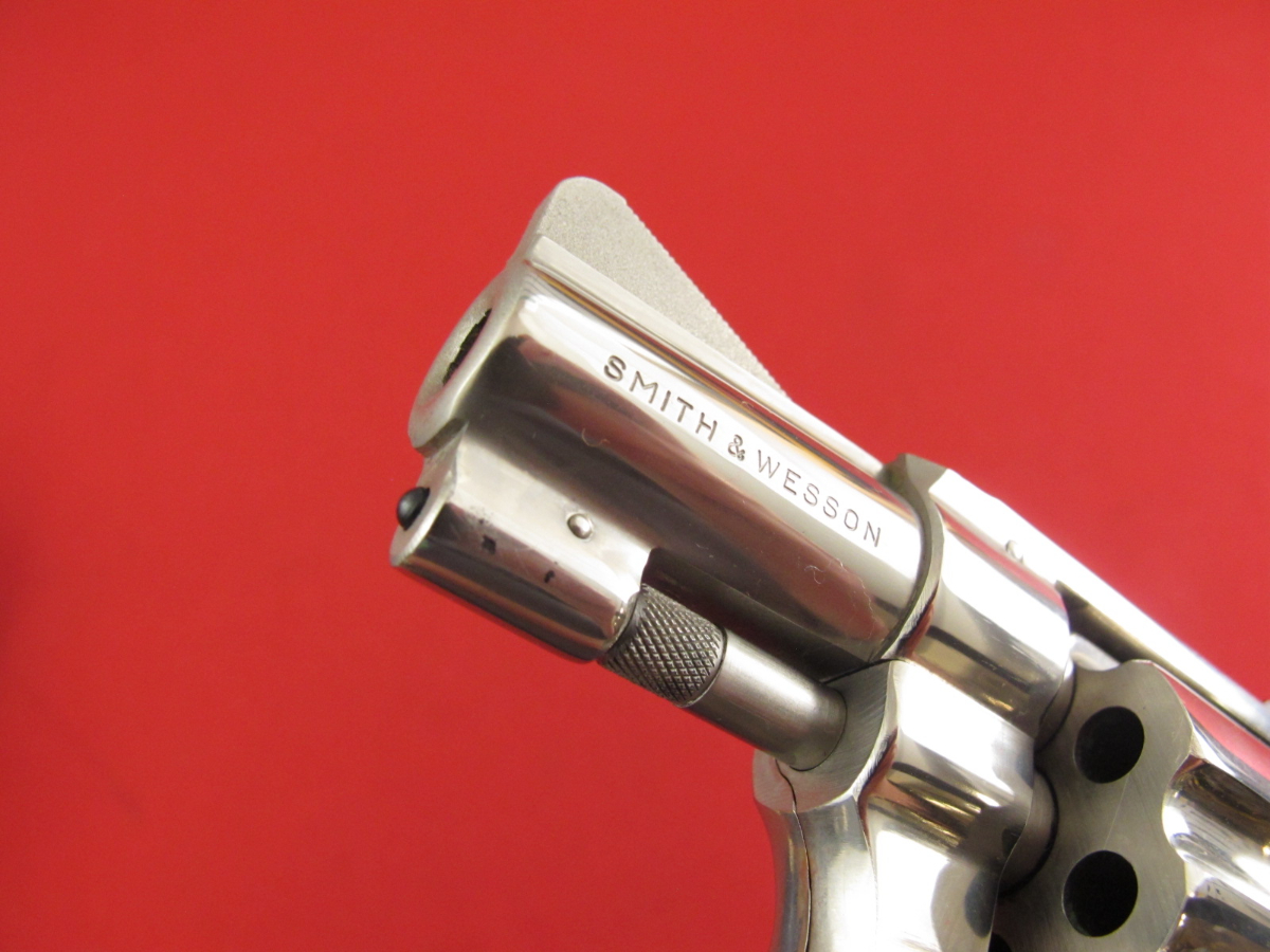 Smith & Wesson Model 34-1 22LR, 2in Nickel, Flat Latch, MFG 1960, C&R OK, NO RESERVE .22 LR - Picture 6