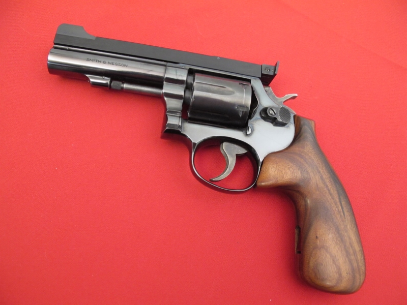 S&W Model 10-6, 38sp Custom Aristocrat Sight Rib, No Reserve For Sale ...