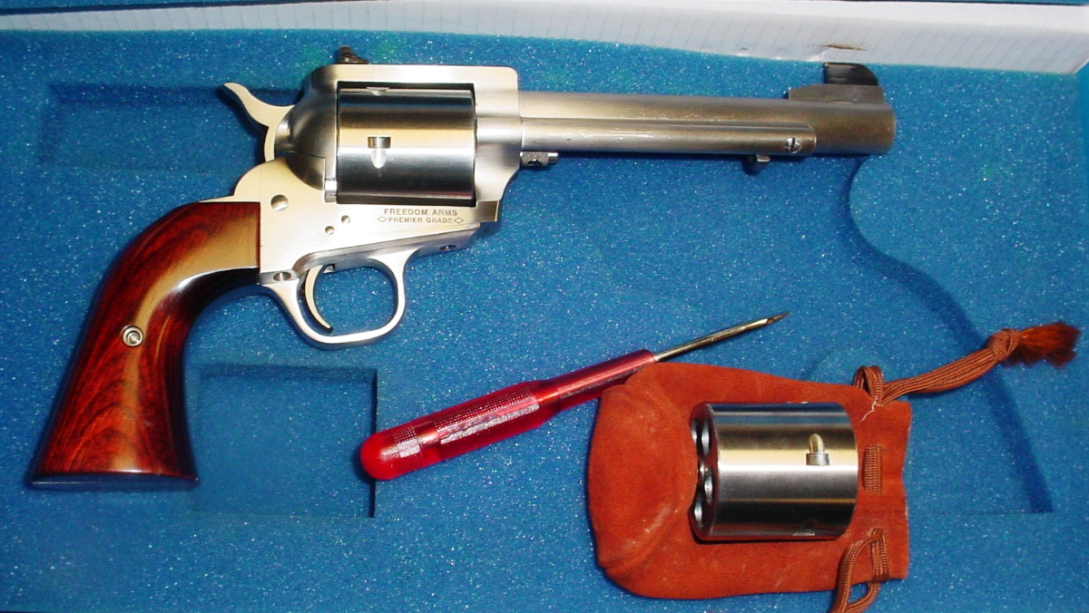 Freedom Arms Model 83 475 Linebaugh And 480 Cylinder Stainless Revolver ...