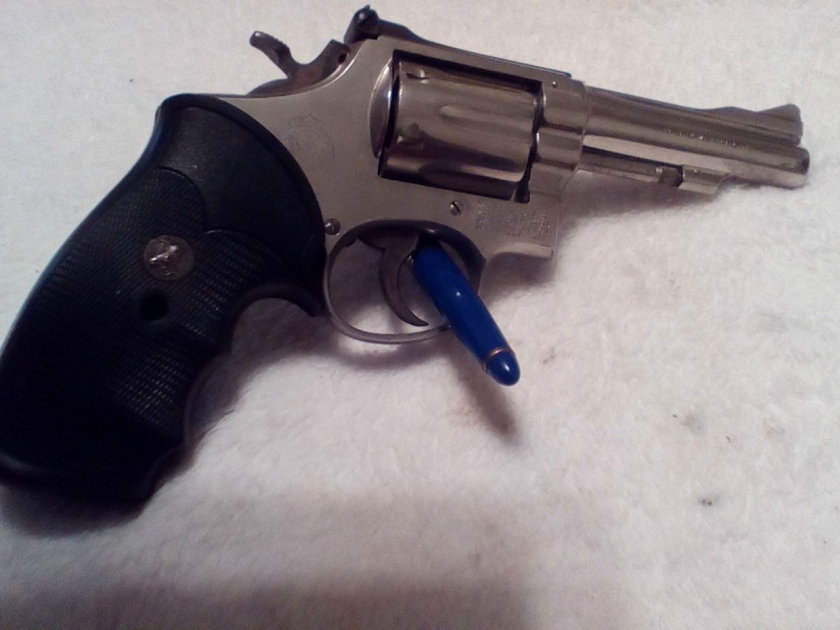 Smith and Wesson - Nickel Finish Smith&Wesson Model 15 .38 Special - Picture 2