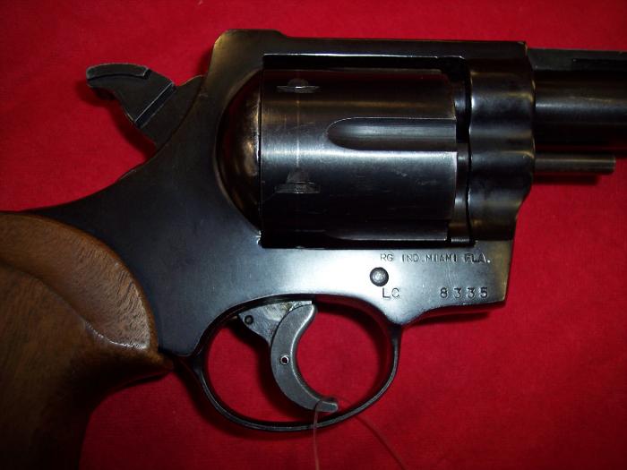 Rohm RG Industries Model 57 - .44 Magnum Revolver, Poor Man's Dirty