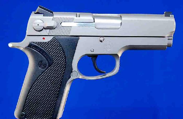 Smith And Wesson Model 4516 2 45acp Semi Automatic Pistol For Sale At 8741745 6462