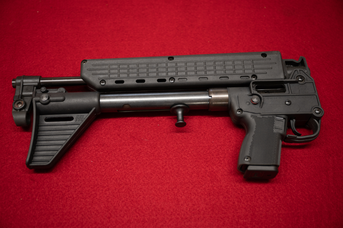 Kel Tec Sub 2k9 9mm Folding Stock Takes Glock Mags 9mm Luger For Sale At Gunauction Com
