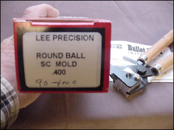 Lee 40 cal Round Ball Mold,Bullet ,Black powder