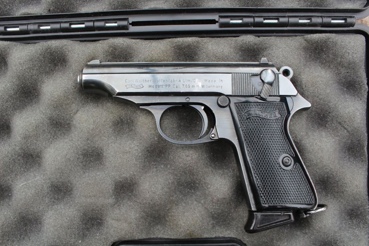 Walther PP, .32 ACP/7.65mm Browning, 1986, Made in Germany .32 Auto (7.65 Browning) - Picture 2
