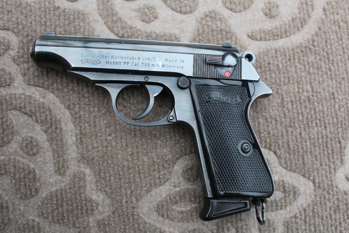 Walther PP, .32 ACP/7.65mm Browning, 1986, Made in Germany .32 Auto (7.65 Browning) - Picture 8