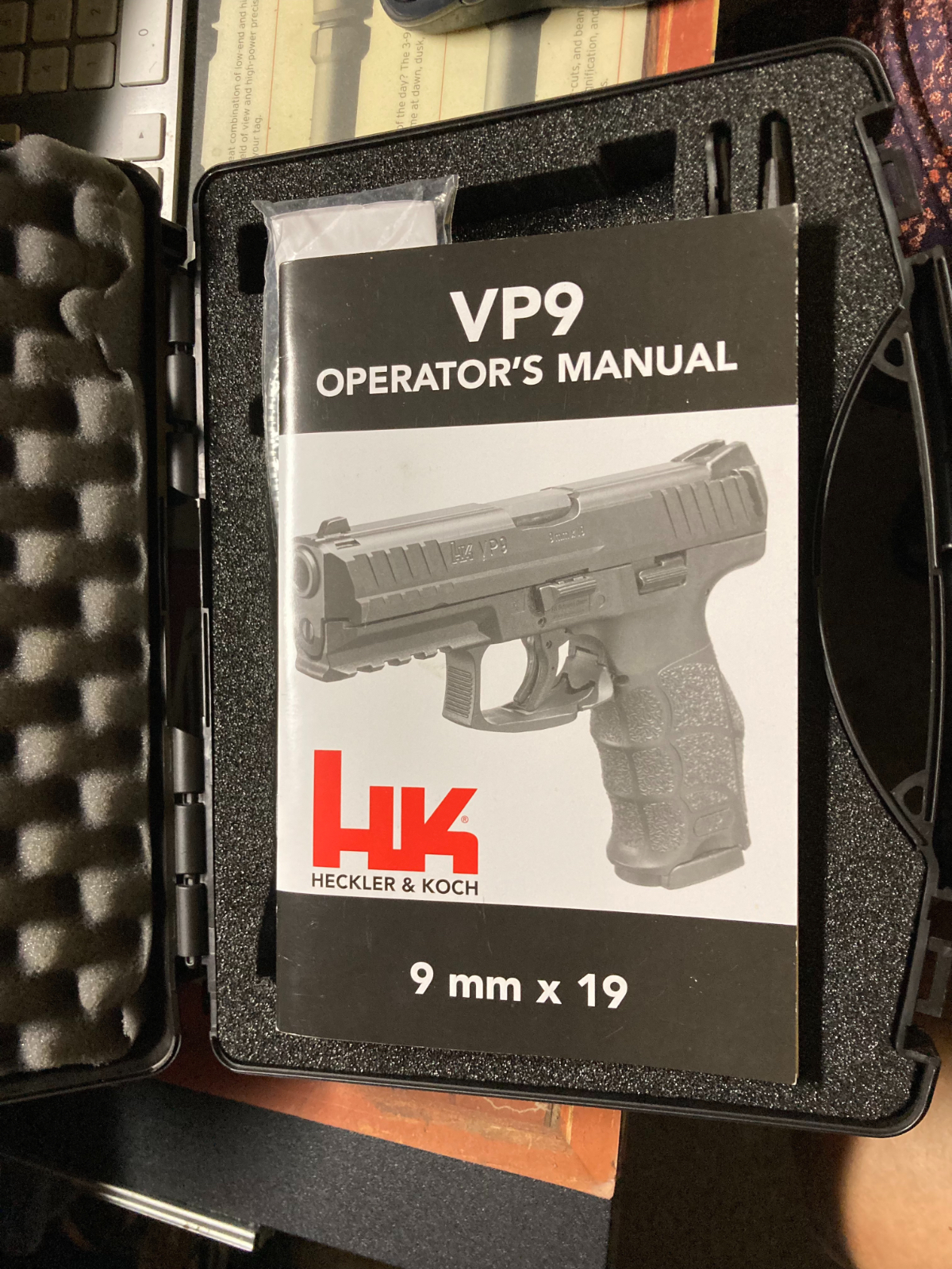 Heckler & Koch H&K VP9 Factory Case with Manual , Accessories & Kydex