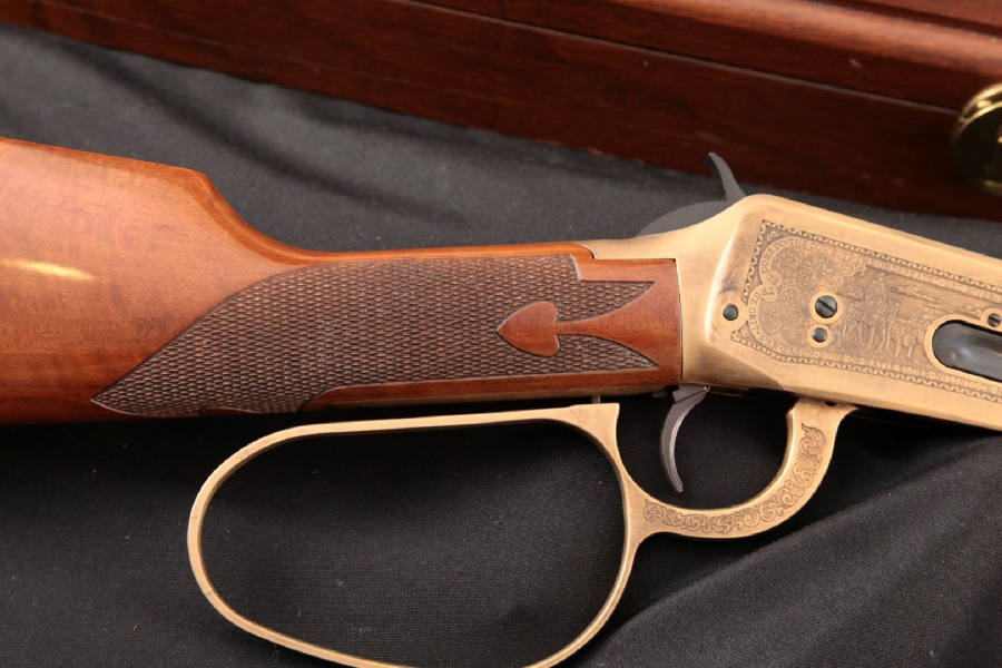Winchester Model 94 “Duke One of One Thousand” Commemorative, Large Loop, Blue/Antique Gold 18 ¼” - Lever Action S.R.C, Box & Wood Case, MFD 1981 C&R - Picture 3