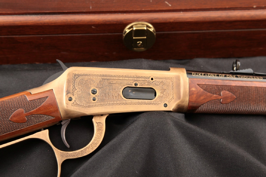 Winchester Model 94 “Duke One of One Thousand” Commemorative, Large Loop, Blue/Antique Gold 18 ¼” - Lever Action S.R.C, Box & Wood Case, MFD 1981 C&R - Picture 4
