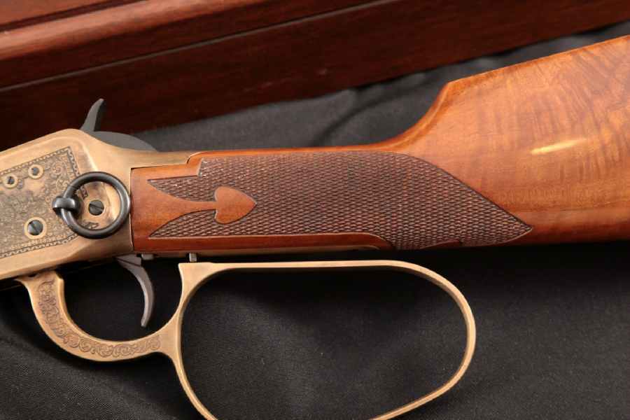 Winchester Model 94 “Duke One of One Thousand” Commemorative, Large Loop, Blue/Antique Gold 18 ¼” - Lever Action S.R.C, Box & Wood Case, MFD 1981 C&R - Picture 10