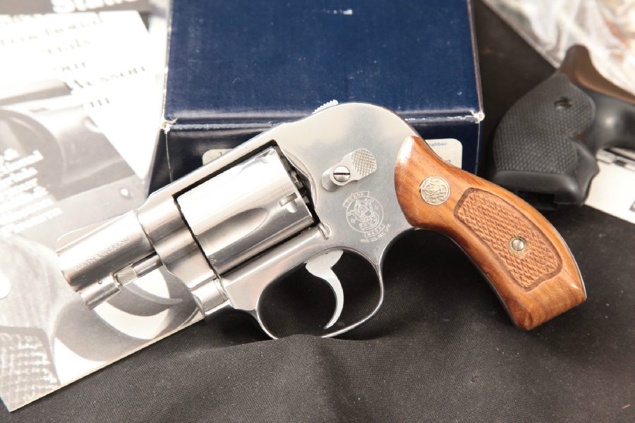 Smith & Wesson S&W Model 649, The .38 Bodyguard, Stainless Steel 2” - 5-Shot Double Action DA/SA Revolver, MFD 1985-88 - Picture 5