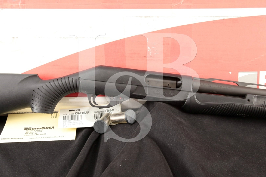 Italian Benelli Nova, Black 28" Magnum Pump Action Shotgun Chokes & Box