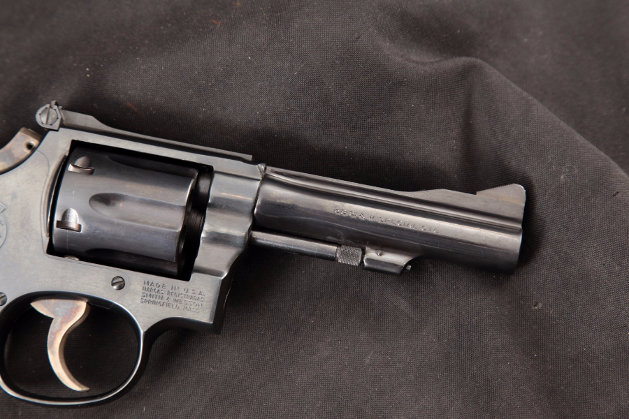Smith & Wesson S&W Model 15-4, The K-38 Combat Masterpiece, Blue 4” - 6-Shot DA/SA Double Action Revolver, MFD 1981 - Picture 4