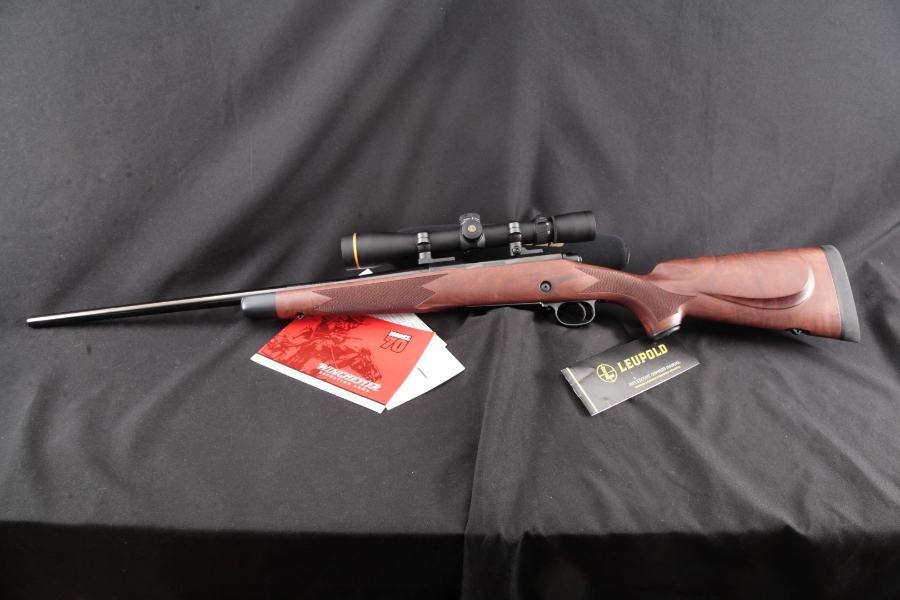 Winchester - Model 70 Super Grade Short Action, Blue 22